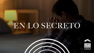 En Lo Secreto Mateo 3:17 Nueva Versión Internacional - Español