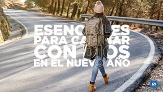 Esenciales Para Caminar Con Dios en El Nuevo Año Hebreos 10:21 Nueva Versión Internacional - Español