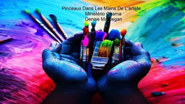 Pinceaux Dans Les Mains De L'artiste