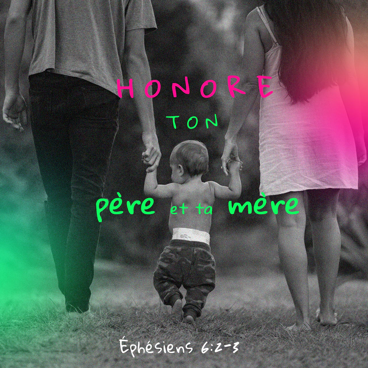 Éphésiens 6:2-3 - Honore ton père et ta mère (c’est le premier commandement avec une promesse), afin que tu sois heureux et que tu vives longtemps sur la terre.