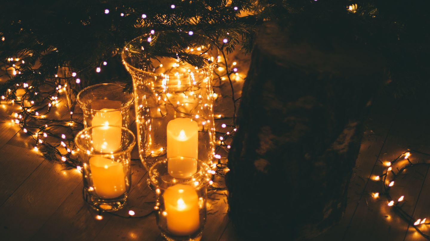 A Weary World Rejoices - Five Days of Preparing Your Heart for Christmas Luke 1:25-33 King James Version