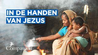 In de handen van Jezus Yohana 6:11-12 Kirimi Interconfessional Bible