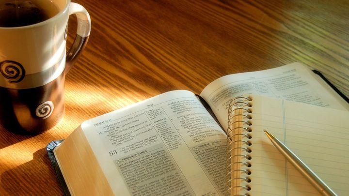 Leximi I Biblës Për Një Vit-Janar