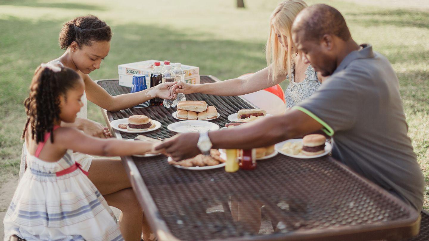 NIV Once-A-Day At the Table Family Devotional I Chronicles 28:9-12 New King James Version