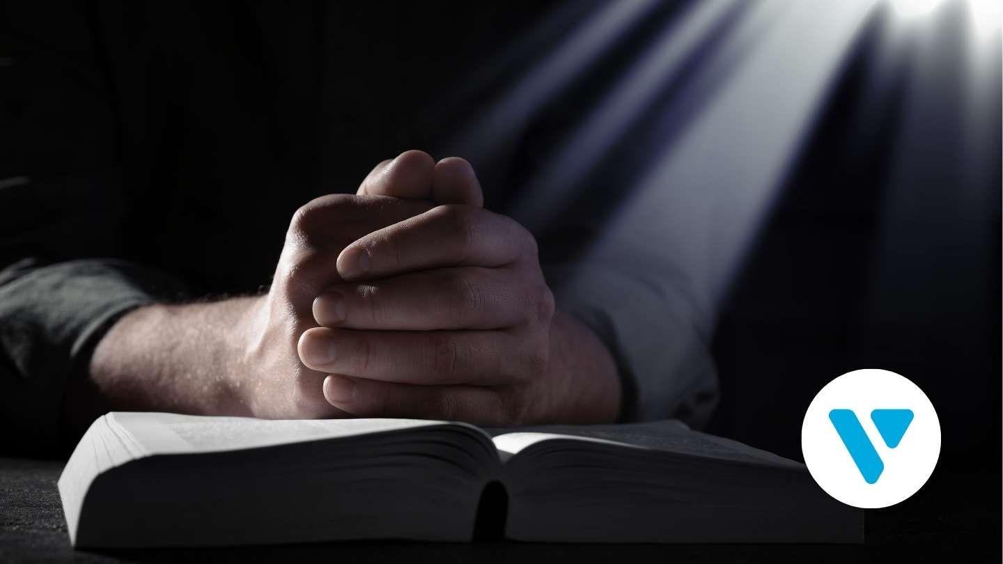 Embracing God's Presence Through Prayer 1 TIMOTHEA 2:8-10 സത്യവേദപുസ്തകം C.L. (BSI)