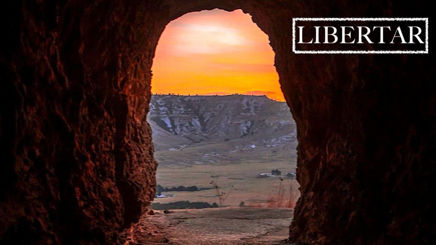 Libertar São Lucas 8:47-48 Bíblia Sagrada Ave-Maria