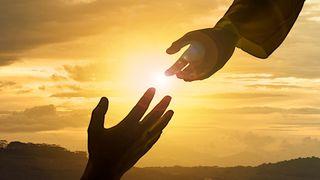 Viviendo Con Esperanza, Amor Y Santidad en Medio De La Adversidad