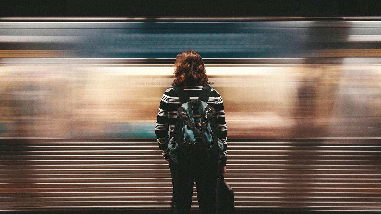 Aún en La Espera, Dios Sigue Obrando