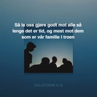 Galaterbrevet 6:6-10 - Den som får undervisning om Guds budskap, skal dele med den som underviser. Del godene med hverandre.
Pass på at dere ikke blir lurt og ført på avveie! Gud vil ikke at Hans Navn skal bli skitnet til. Det et menneske sår, det får han også høste. Dersom mennesker fokuserer på negative ting, vil de høste det som er negativt i livet. Men den som fokuserer på Guds plan og vilje og vil leve med Ånden som hjelp, skal høste det gode og få evig liv.
La oss derfor ikke bli trette av å gjøre det som er godt. For når tiden er inne, vil vi se resultatene av våre positive valg, hvis vi bare ikke mister motet. Derfor må vi benytte de anledningene vi får, til å gjøre godt mot alle, særlig mot våre kristne søsken.